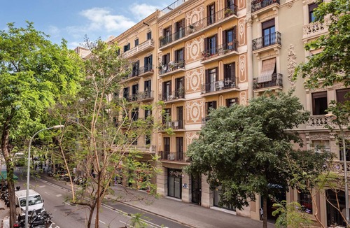La Sagrada Familia Apartment | Sweett | Rosemarine I