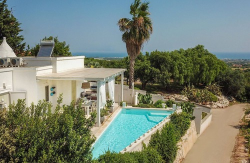 Polignano a Mare House | TD Casa Fusella with Panoramic Pool and sea view