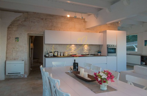Monopoli House | TD Trulli di Bouganville w/Large Amazing Pool