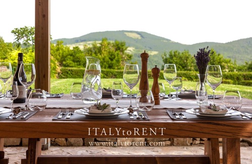 Acqua Loreto Villa | TENUTA PULCERIA, Luxury spacious villa with very large pool. Family gatherings