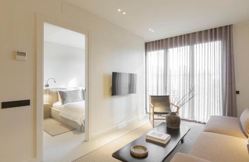 La Sagrada Familia Apartment | The Diagonal Sagrada by Sweett
