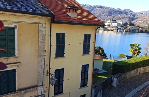 Orta San Giulio House | The house by the lake