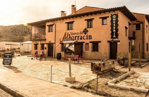 Albarracin Cottage | THE HOUSE OF THE QUESERY