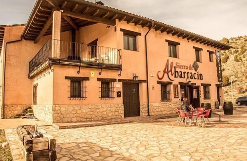 Albarracin Cottage | THE HOUSE OF THE QUESERY