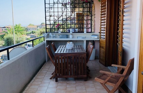 Capo Mulini Apartment | The pool terrace - Baia di Capomulini
