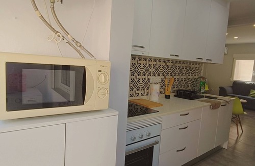 Diputacion de Cartagena Casco Apartment | The Pretty and Reformed Home