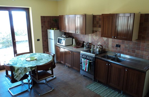 Pella Apartment | the Robin holiday home, 2 bedrooms, 5 persons