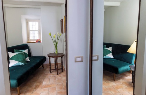 Guzman Apartment | The Theater: Cozy and comfortable apartment. Downtown Bevagna.