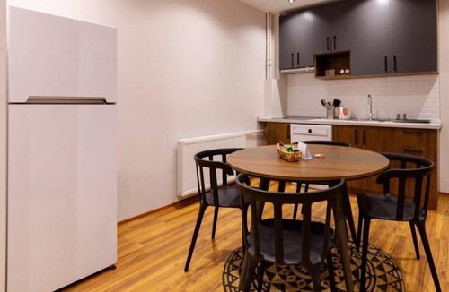 Sisli Apartment | This apartment is a 3 bedroom(s), 2 bathrooms, located in Şişli, İstanbul.