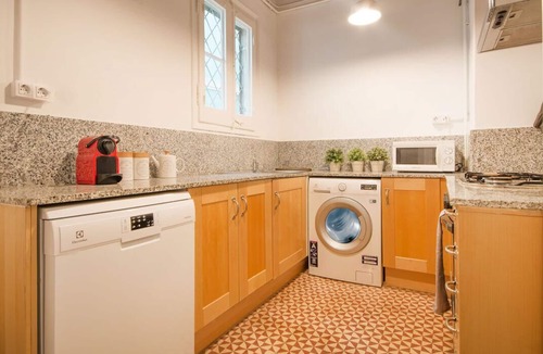 Sant Antoni Apartment | Three bedroom apartment Carrer Tamarit - You Stylish