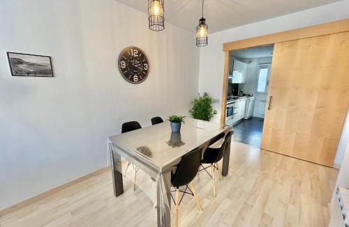 Roses Town Center Apartment | Toplar a