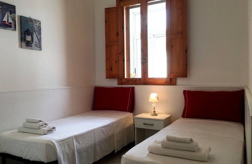 Roca Vecchia House | Townhouse in Roca Vecchia 350 m from the beach and 900 m from Poesia