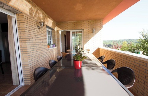 Sils Villa | Tranquil Costa Brava Retreat with private suite!