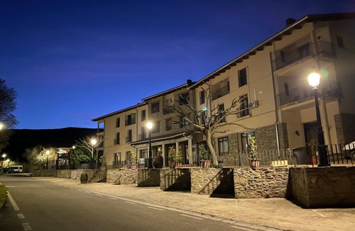 Las Almunias Hotel | Tu habitación en Sierra de Guara