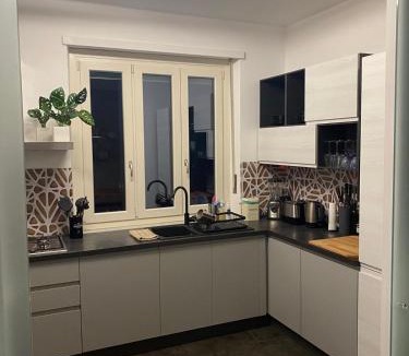 Riva Apartment | Two Palms