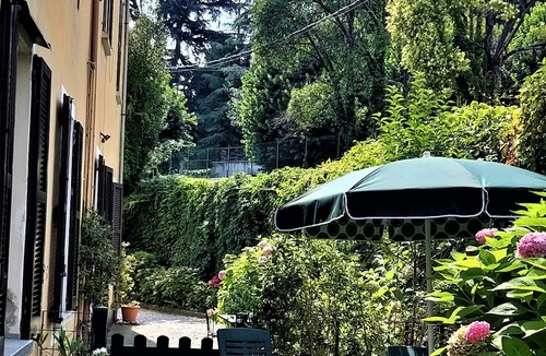 Erba Apartment | Two-room apartment in a villa near Como