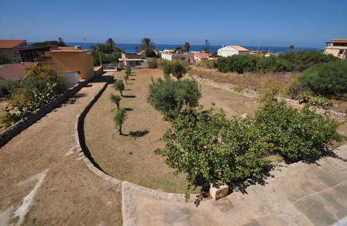 Cava dʼAliga Villa | Una splendida Villa in Sicilia di fronte al mare di Cava d'Aliga