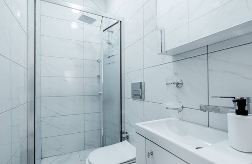 Galata Apartment | Unique Flat w 5 min to Galata Tower, Istiklal Ave