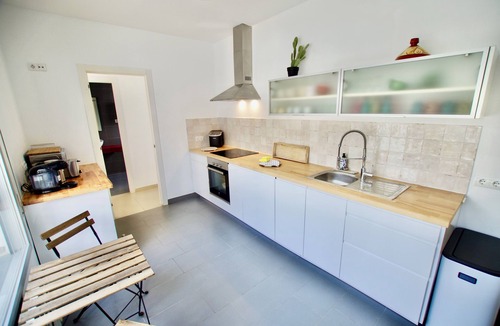 Mont Barbat Villa | V&V Lloret-Villa Cinta: luxurious villa with private pool and air conditioning