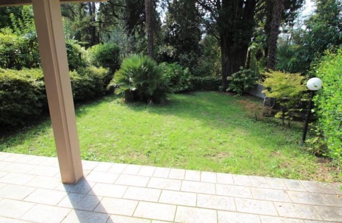 Porto Valtravaglia House | Vacation home Alpina by Interhome