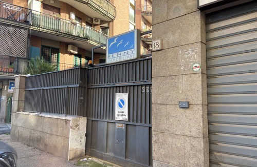 Tuscolano Apartment | Vacation home with parking space near metro Colli Albani and Appia Antica