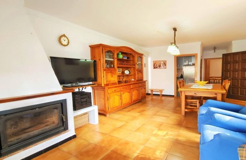 L'Escala Villa | VACAY Villa Emily