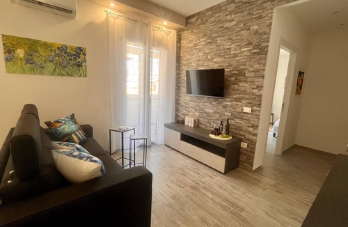 Marsala Apartment | VAN GOGH HOUSE