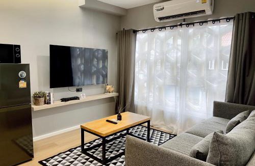 Ban Phan Thom Apartment | Vélin Khaosan - 2nd Floor apartment with 2Bedrooms
