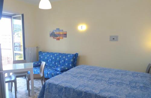 Marina di Andora Apartment | Via Vaghi 11, centrale