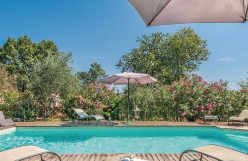 Vitorchiano Villa | Villa ∙ 10 bedrooms ∙ 22 guests