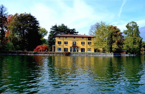 Annone di Brianza Villa | Villa Adinolfi - Your perfect escape on the Como Lake area (with private pool)