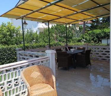 Laura House | villa aglaia30