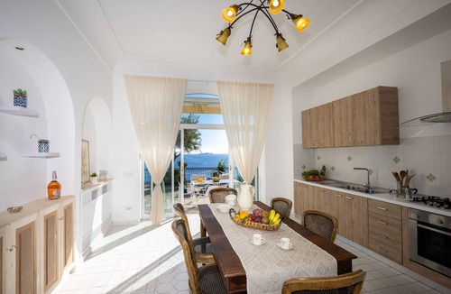 Arienzo Villa | Villa Aldo Marino - Private Pool and Sea View