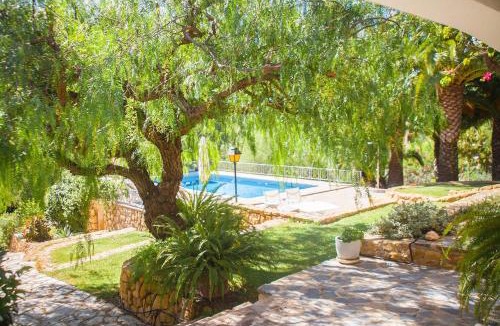 Benidorm Villa | Villa Altozano with pool, barbeque, large garden, and fantastic sea views