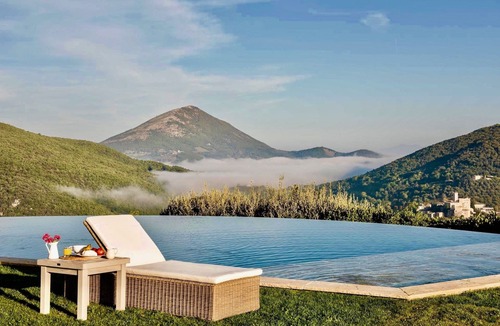 Umbertide Villa | VILLA AMABILE - Nine Bedroom Villa, Sleeps 18