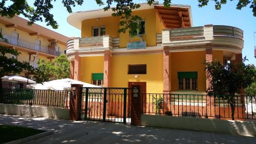 Praia a Mare Bed & Breakfast | Villa Anna B&B