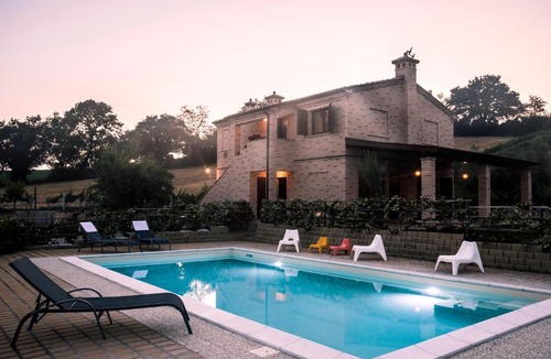 Villa Musone Villa | Villa Aurora - Osimo, nuova villa con piscina