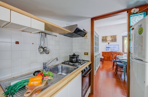 San Bartolomeo al Mare House | Villa Breezy Way - Among Greenery, San Bartolomeo al Mare, Italy