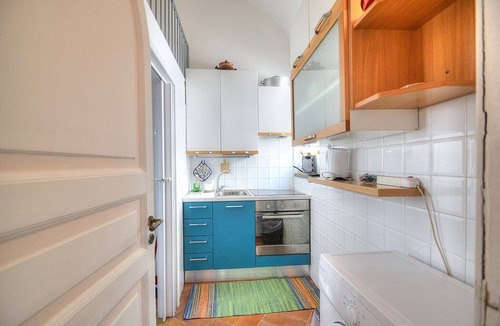 Positano House | Villa Batticuore: An elegant and welcoming independent house located in the center of Positano, with Free WI-FI.