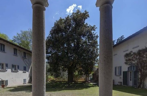 Azzate Villa | Villa Berla