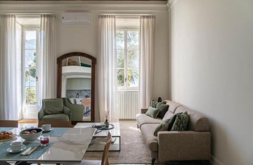 Tremezzo House | Villa Bertoni Terrazzo - Tremezzo by LoveComo