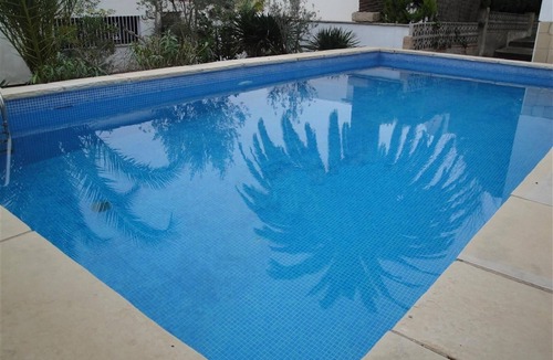 Tarragona Villa | 'Villa Beside the Sea - 3 Bedrooms' with Shared Pool & Wi-Fi