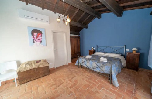 San Terenzo Monti House | Villa Borgo degli Artisti Exclusive