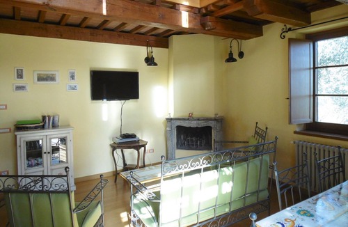 Ramazzano Villa | Villa Casolare - Four Bedroom Villa, Sleeps 8