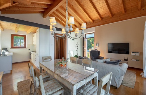 San Zeno di Montagna House | VILLA CHALET - total lake view, private heated pool, private garage, BBQ, fenced