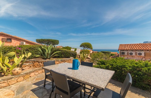 Costa Corallina Villa | 'Villa Corallina' with Sea View, Wi-Fi and Air Conditioning