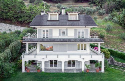 Meina Villa | Villa Desira by Casa da Suite