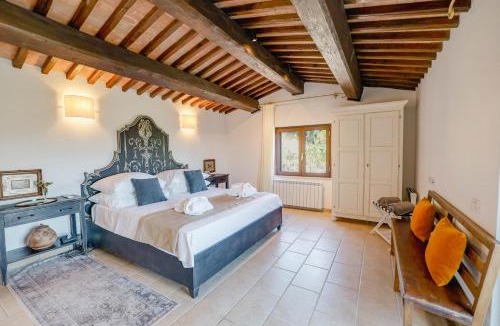 Montone Villa | Villa Destino Italy, Umbria Tuscany boarder