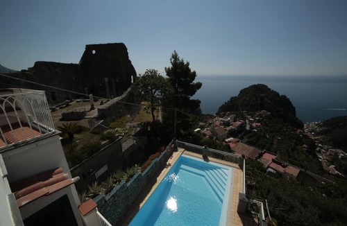 Pogerola Villa | Villa Eustachio beautiful villa on the Amalfi coast