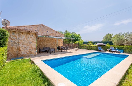 Manacor Villa | VILLA FERNANDO - Beautiful country house with private pool and garden. Free WiFi